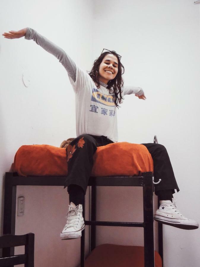Cama em Dormitório Misto com 8 Camas